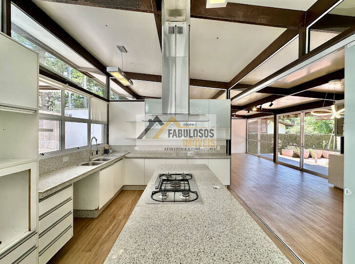 Casa, 3 quartos, 344 m² - Foto 1
