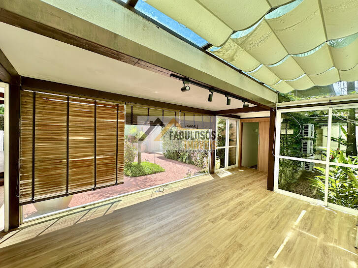 Casa, 3 quartos, 344 m² - Foto 42