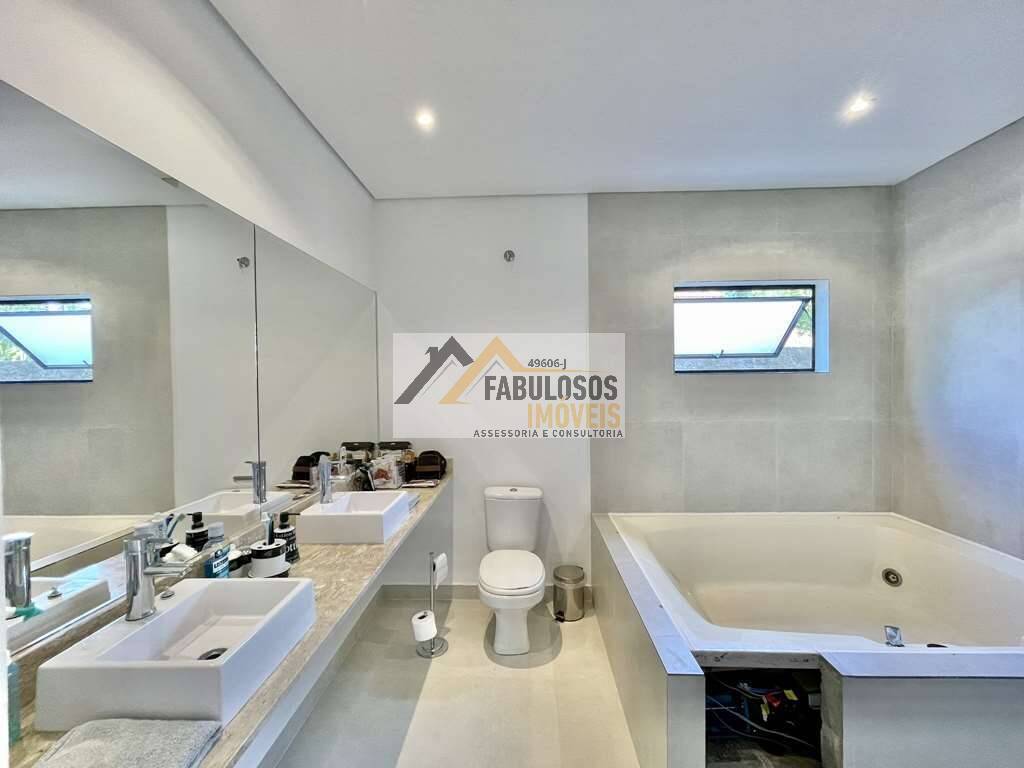 Casa, 3 quartos, 277 m² - Foto 27