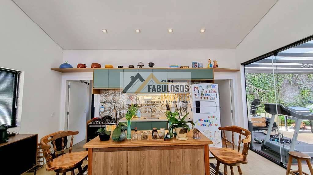 Casa, 3 quartos, 277 m² - Foto 46