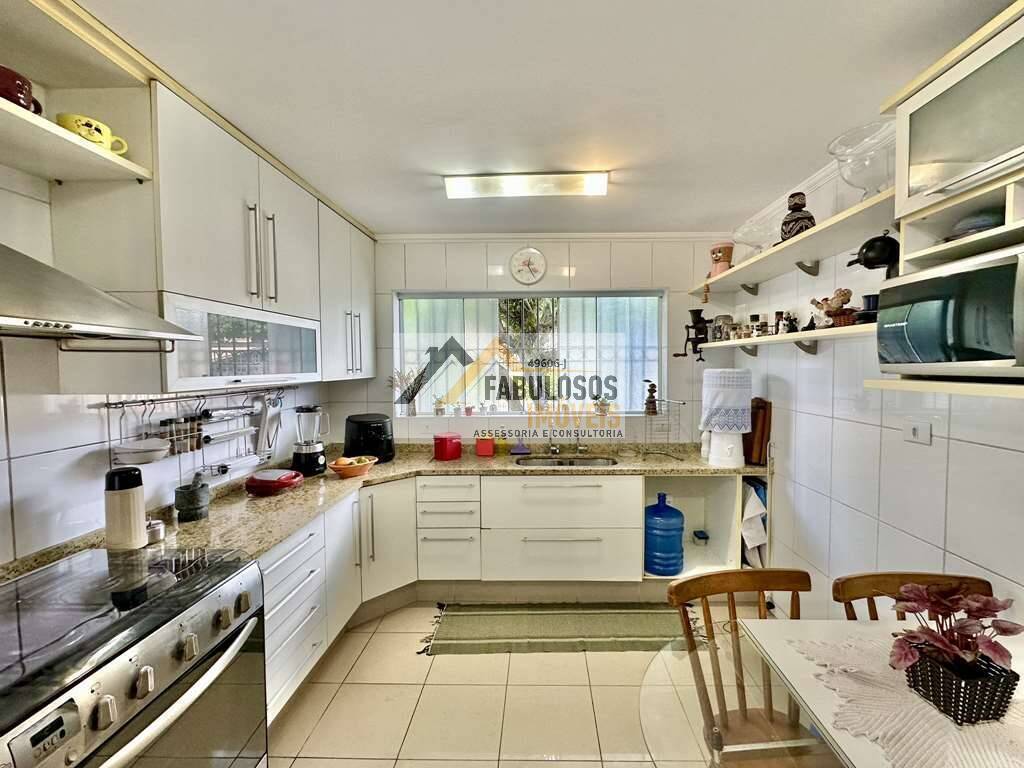 Casa, 4 quartos, 228 m² - Foto 26