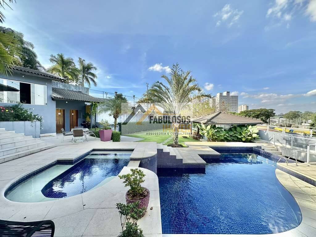 Casa, 4 quartos, 711 m² - Foto 2