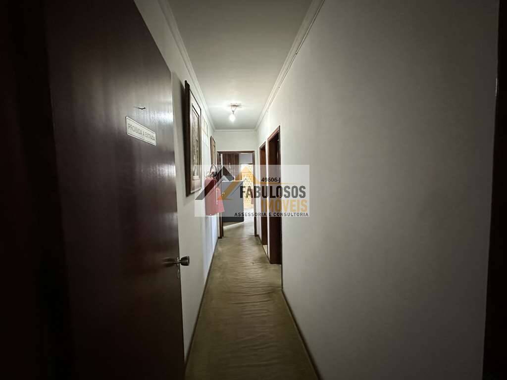 Casa, 4 quartos, 490 m² - Foto 9