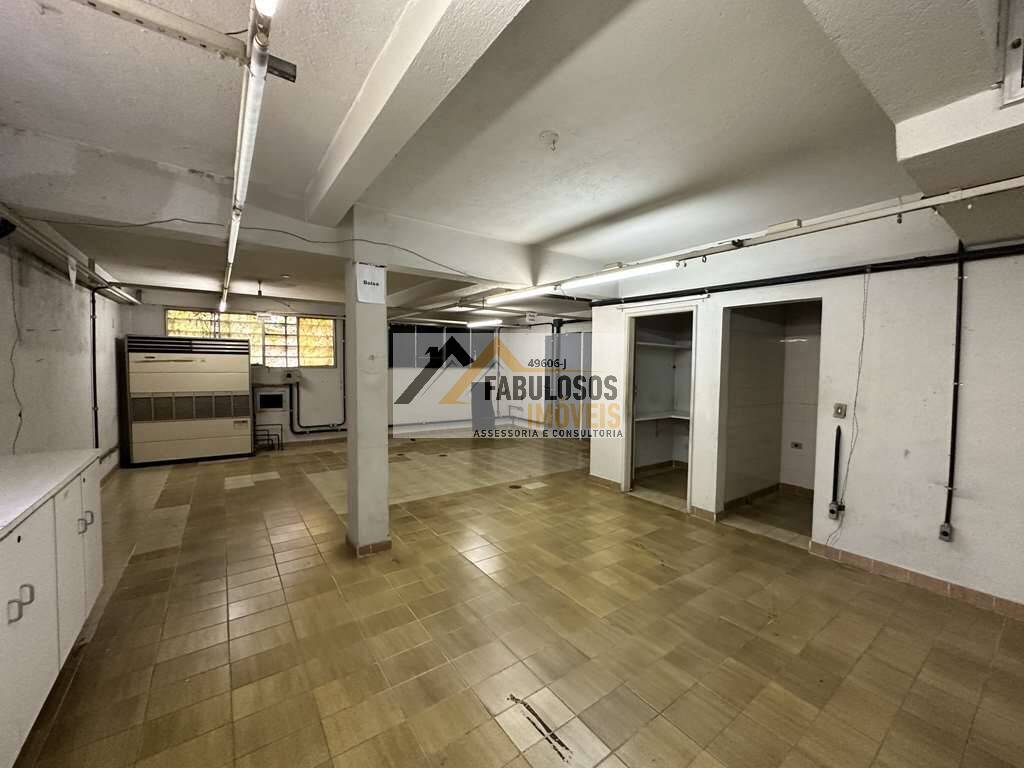 Casa, 4 quartos, 490 m² - Foto 33