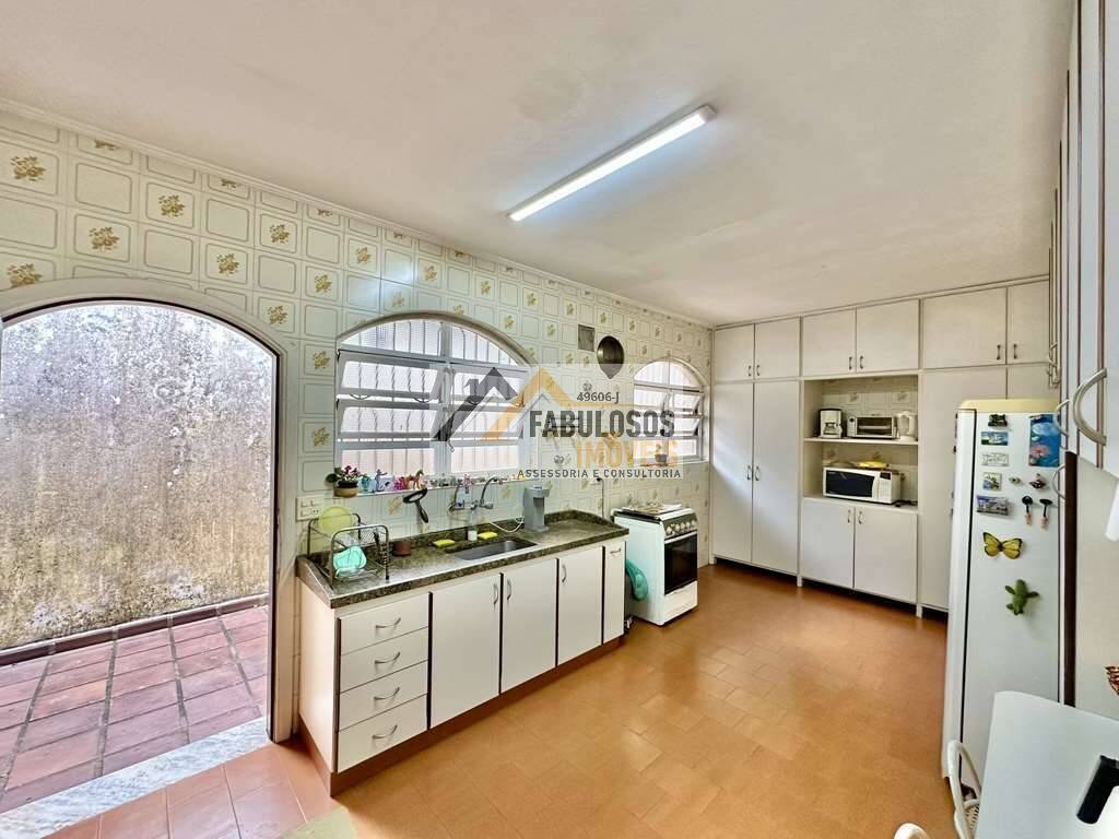 Casa, 3 quartos, 233 m² - Foto 23