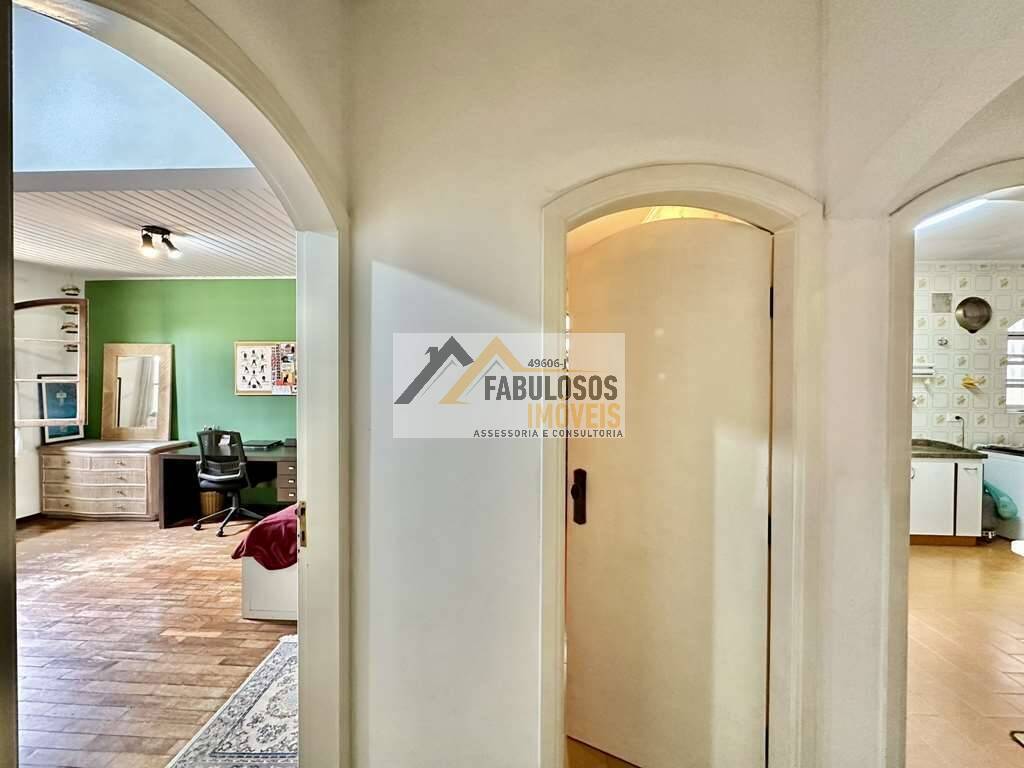 Casa, 3 quartos, 233 m² - Foto 32