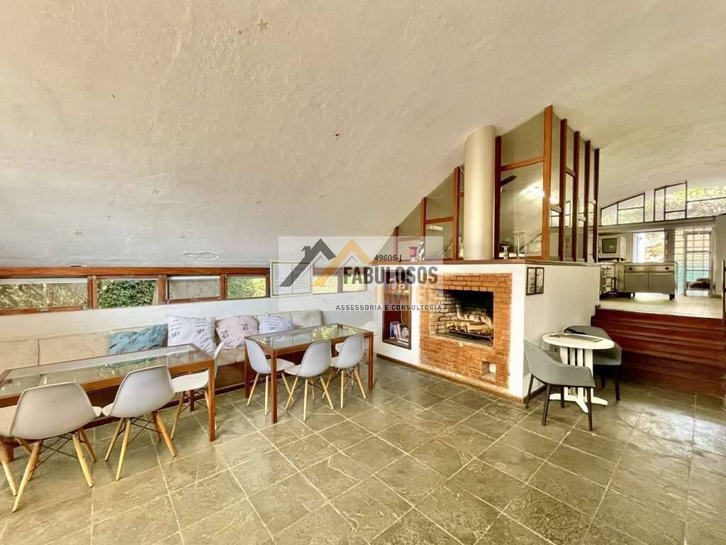 Casa, 4 quartos, 253 m² - Foto 11