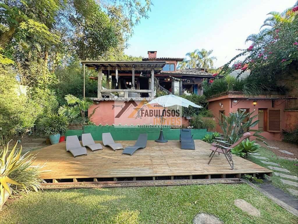 Casa, 5 quartos, 344 m² - Foto 1