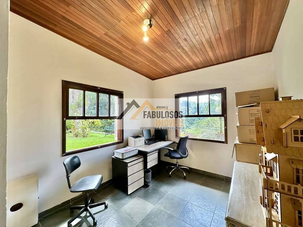 Casa, 4 quartos, 218 m² - Foto 55