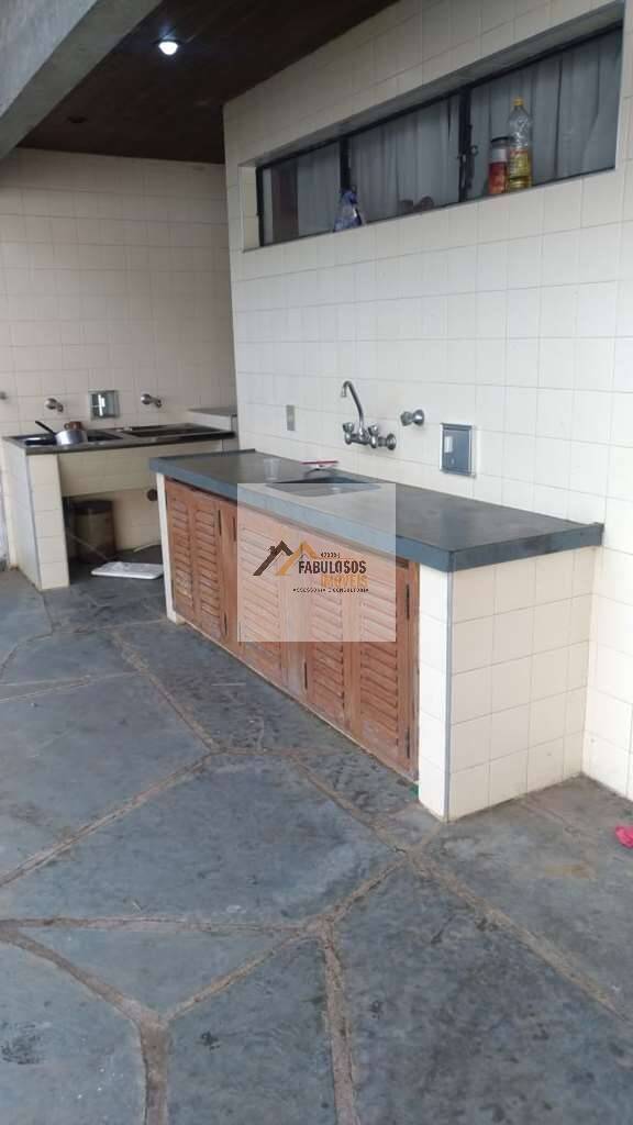 Casa, 5 quartos, 300 m² - Foto 16