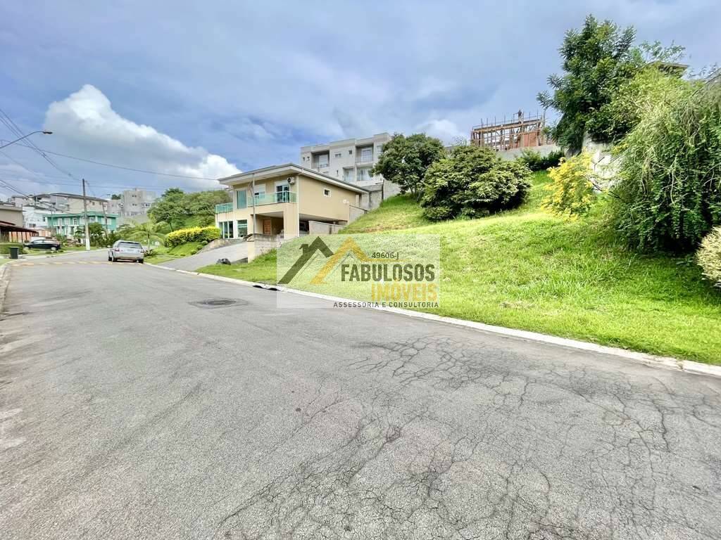  - Cond. Village Los Angeles - Quadra C / Lote 13 - 516,20 m²