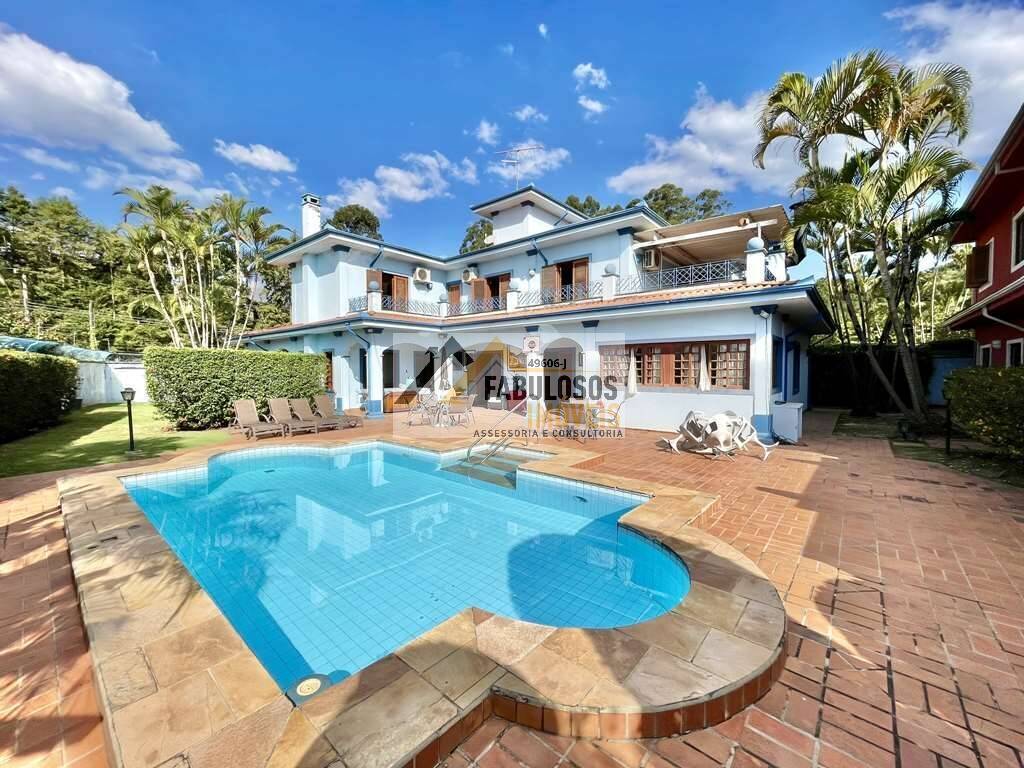 Casa à venda com 6 quartos, 528m² - Chácara Vale do Rio Cotia,Carapicuíba