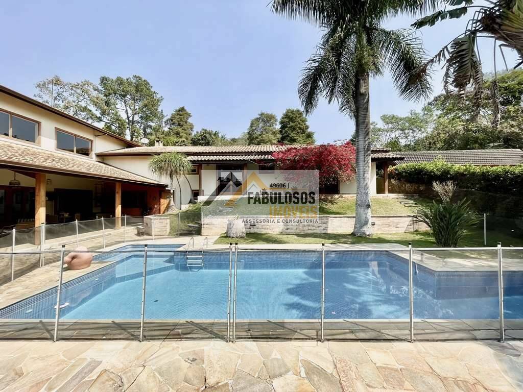  - Fazendinha - 4sts, lareira, varanda gourmet, piscina e campinho!