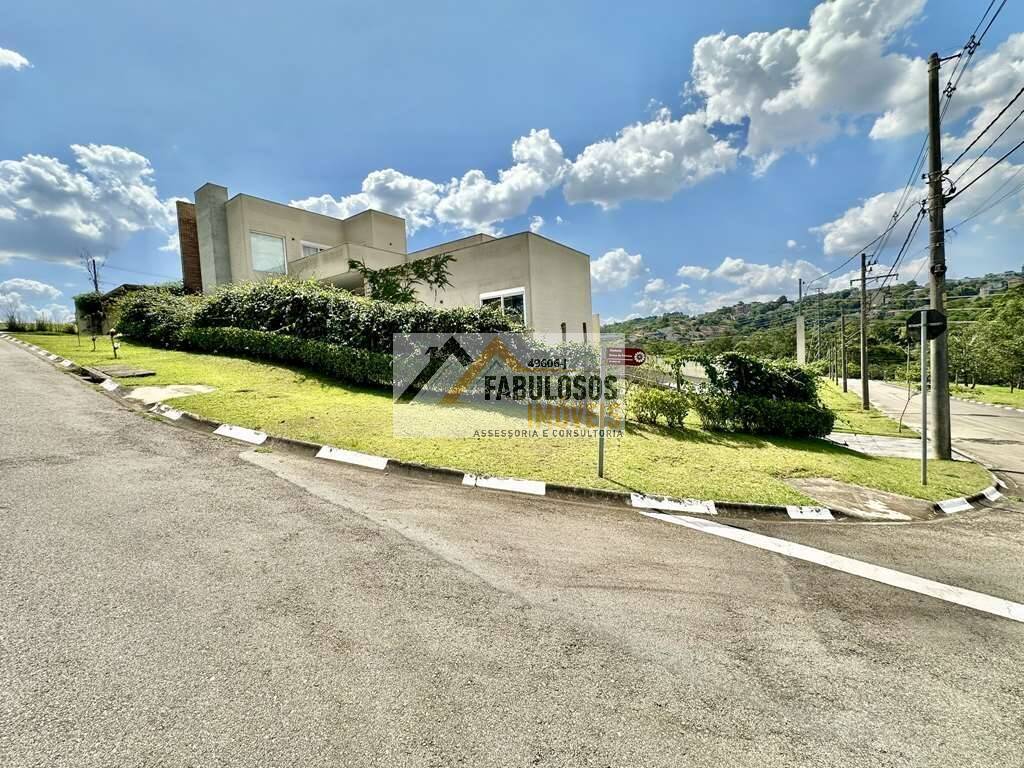 Casa à venda com 4 quartos, 408m² - Jardim do Golf I,Jandira