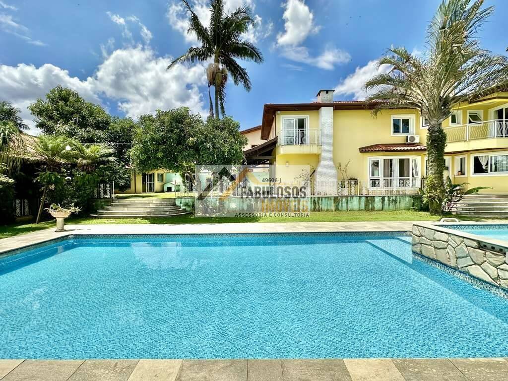 Casa à venda com 4 quartos, 753m² - São Paulo II,Cotia