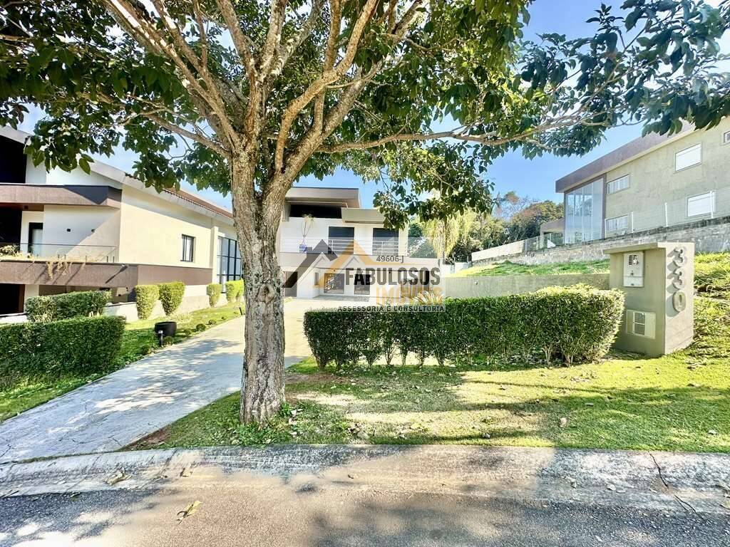  - Cond. Vintage - Moderna, rua tranquila, 4 suítes (1 no térreo), piscina!