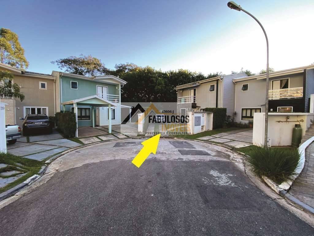  - Cond Jd das Paineiras (Casa 130) - 3 sts. Rua do Shopp G. Vianna