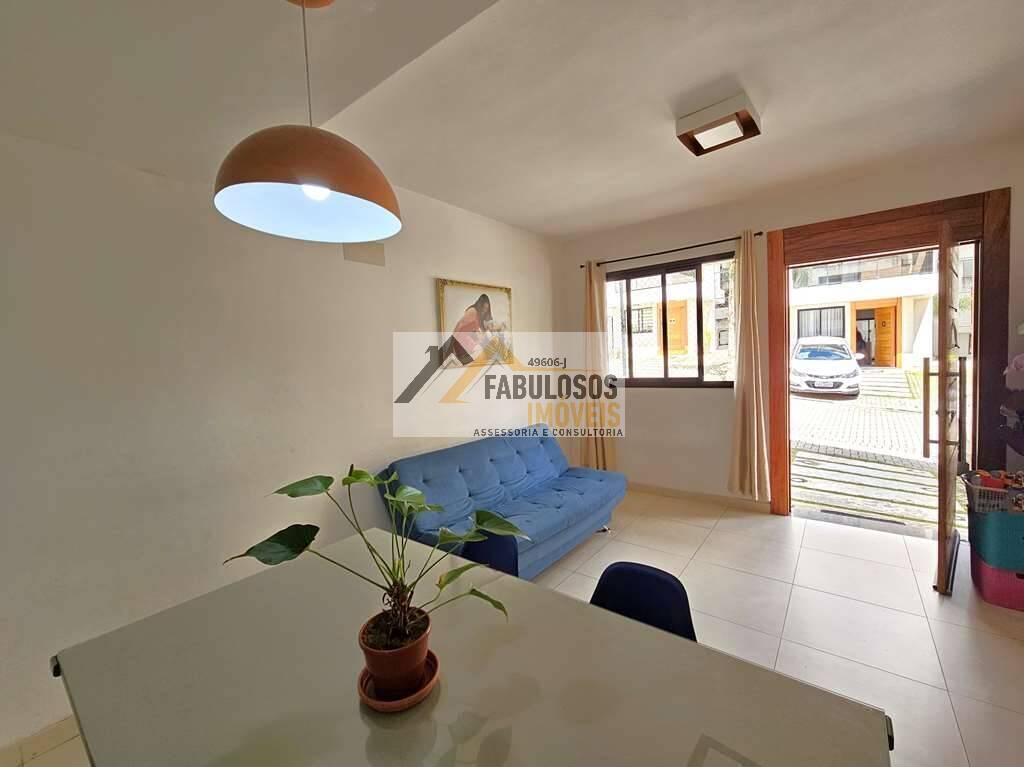 Casa à venda com 3 quartos, 150m² - Parque Rincão,Cotia